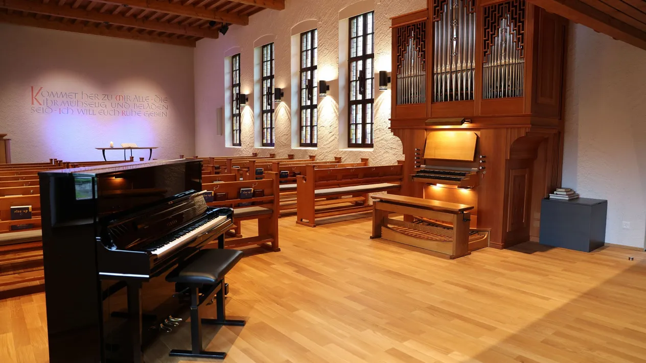 Kirche innen 9 (Foto: Stefan Meyer copyright) Kirche innen 9 (Foto: Stefan Meyer copyright)